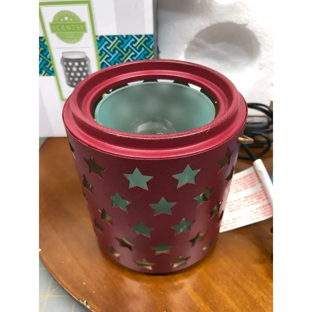 Scentsy Revere Wax Warmer Red Stars Glows Patriotic W/Box Discontinued